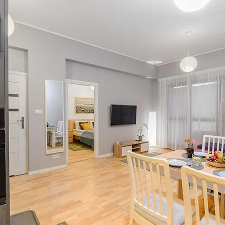 아파트 Shortstaypoland Jana Kazimierza *